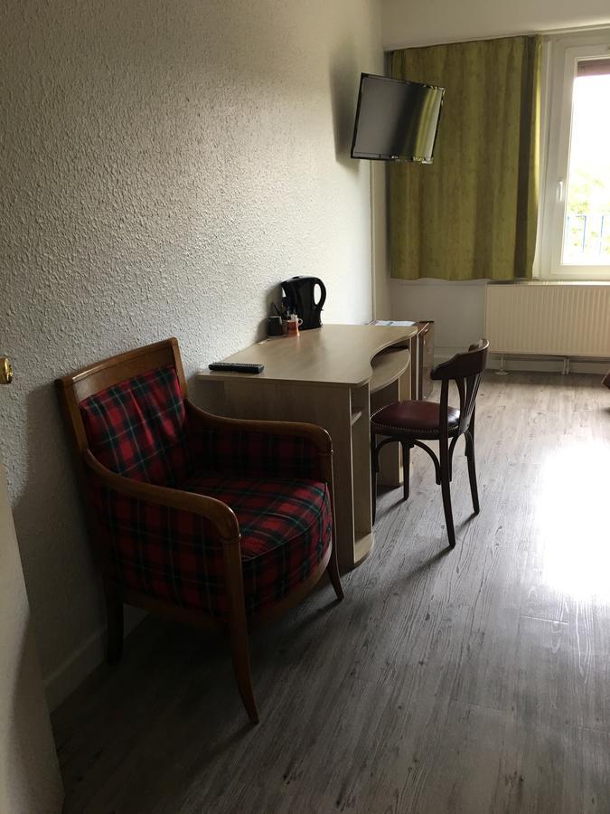 Firmhotel Firminy Buitenkant foto